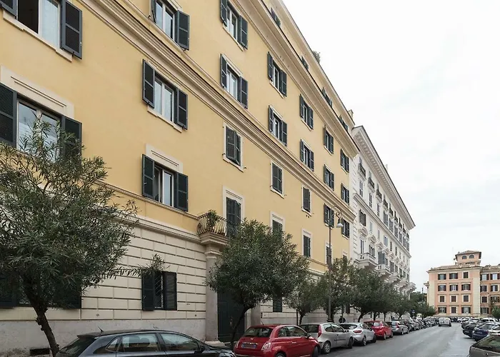 Domus Aurea & Colosseo Sweet Flat